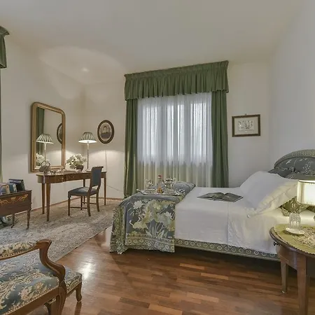 Villa Luisa *